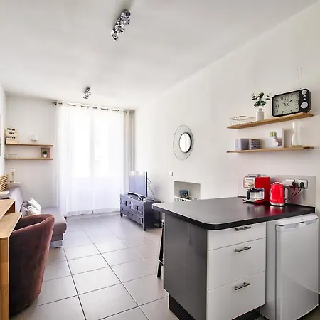 Beautiful Sunny Studio * Carre D'or* * Nice